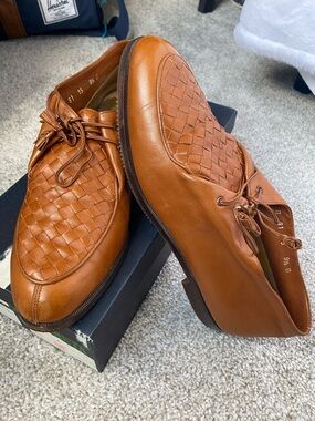 Bottega Veneta Woven Leather Lace-Up Oxfords